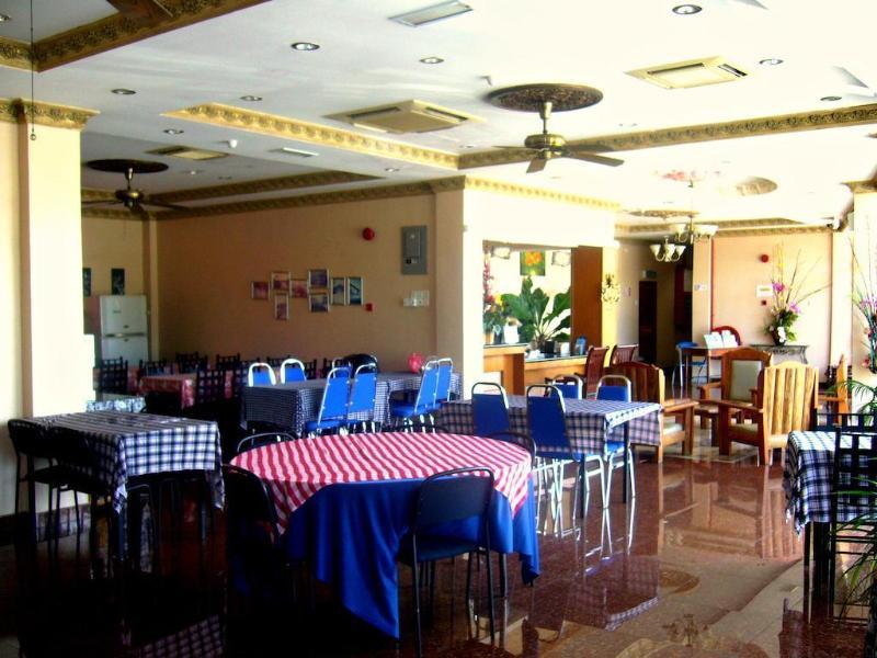 Langkawi Baron Hotel Kuah Exteriér fotografie