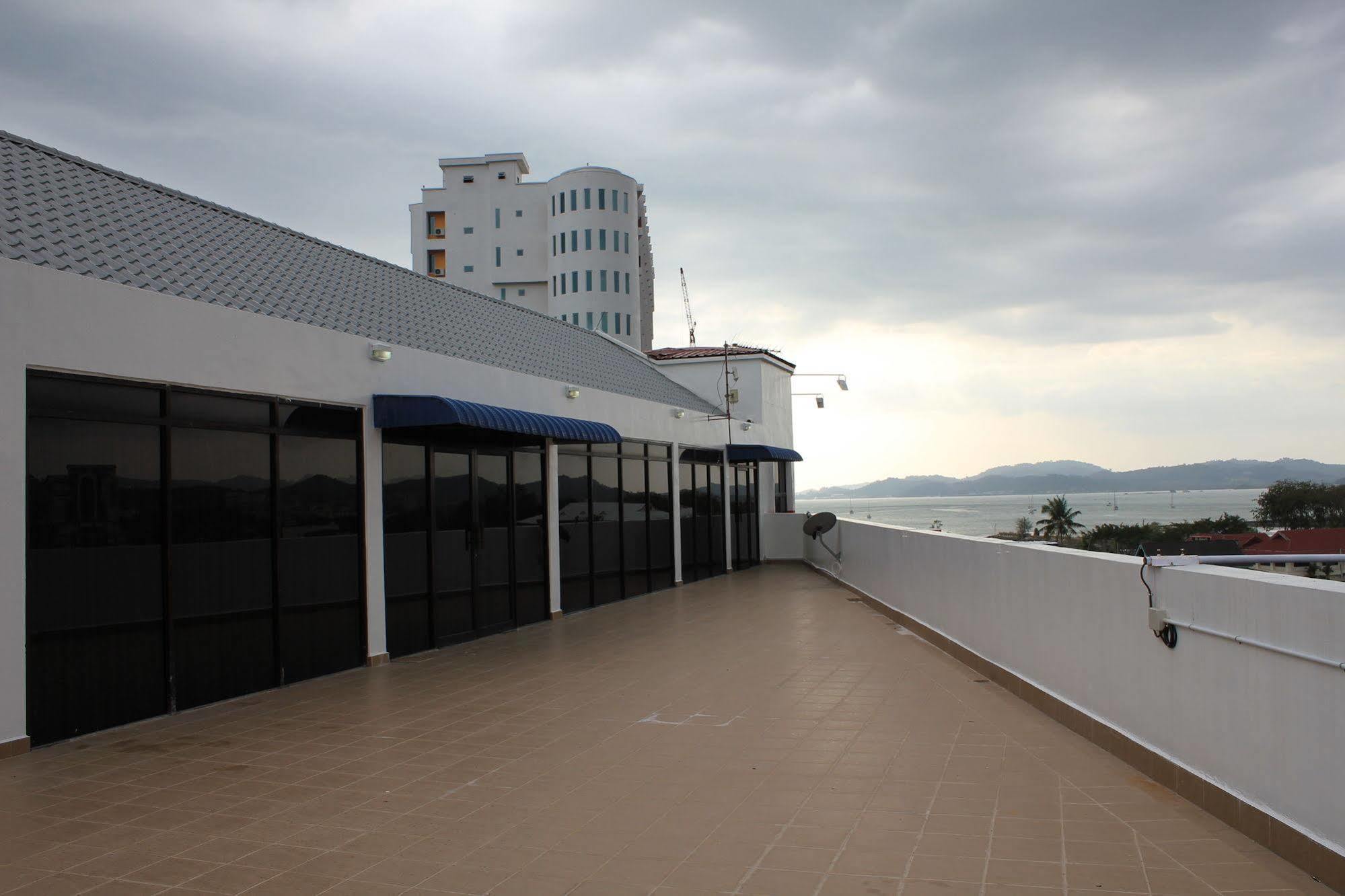 Langkawi Baron Hotel Kuah Exteriér fotografie
