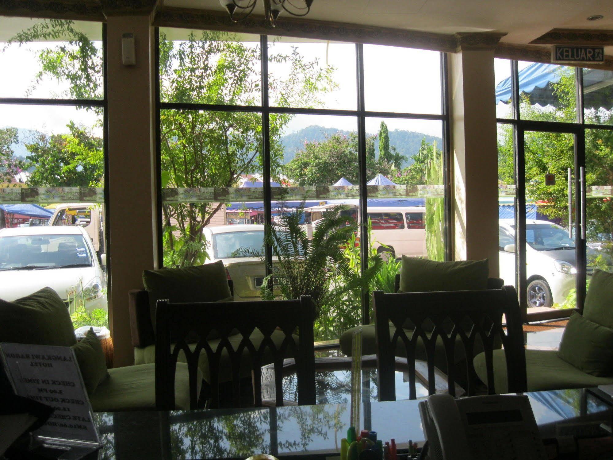Langkawi Baron Hotel Kuah Exteriér fotografie